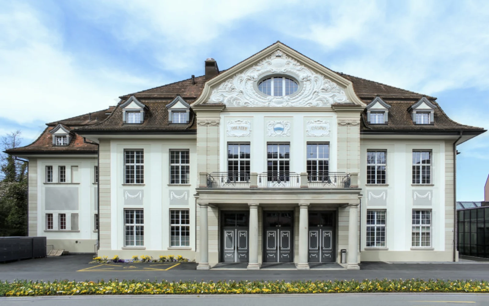 Historisches Gebäude Denkmalpflege — R-COOR Fassadensanierung